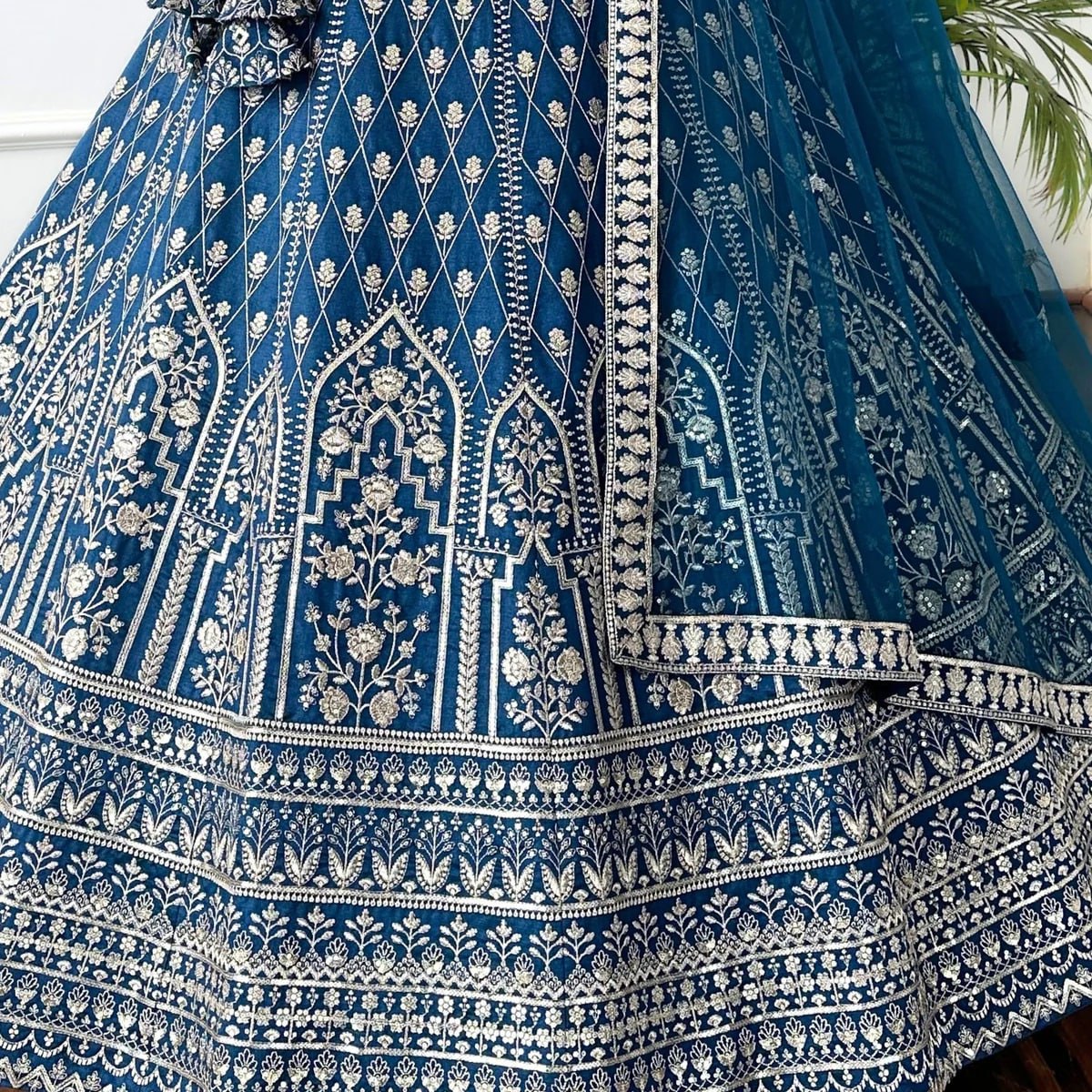 Semi-stitched faux georgette lehenga with jari and sequin embroidery
